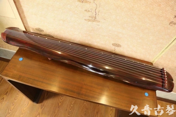 泰州市●久音古琴  ●今日推荐  20230516【收藏级断纹蕉叶】